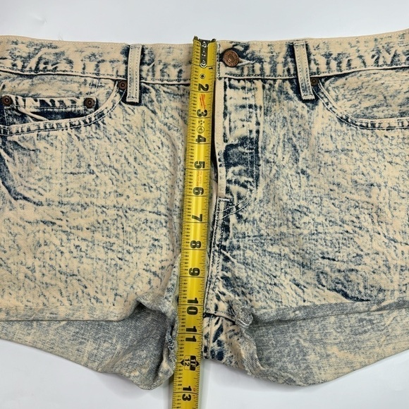 Levi's 501 Straight Button Fly Acid Was Shorts Size 31 NWT - Picture 6 of 9